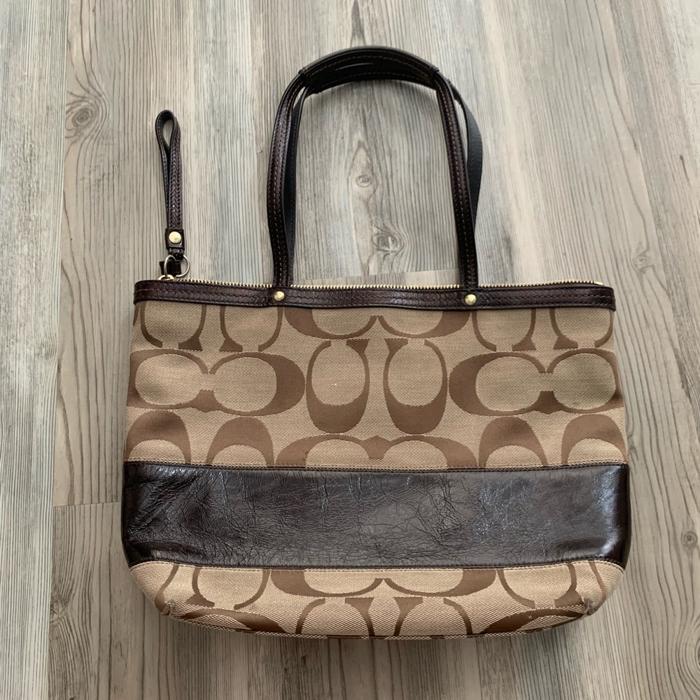 ‼️SOLD‼️ Coach Handbag